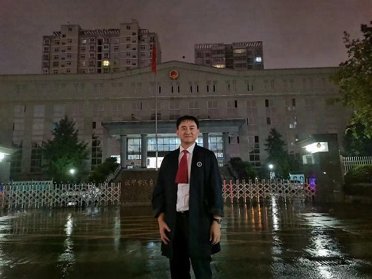 陜西漢中開庭，為某招搖撞騙案辯護(hù)